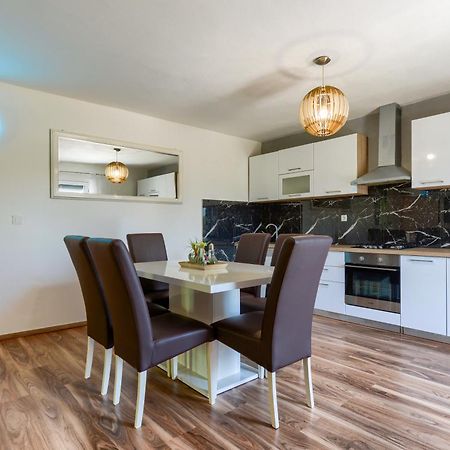 Villa Luka Donje Rastane Екстериор снимка